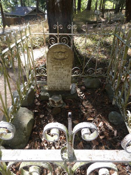 1891 grave ...