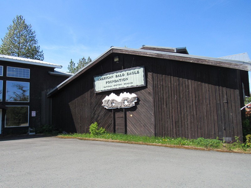 Raptor Center ...
