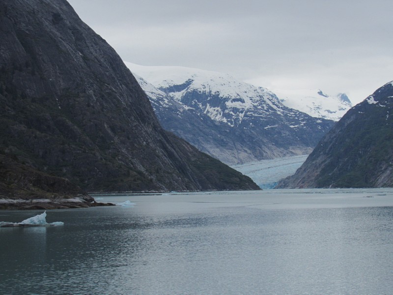 Dawes Glacier ahead.